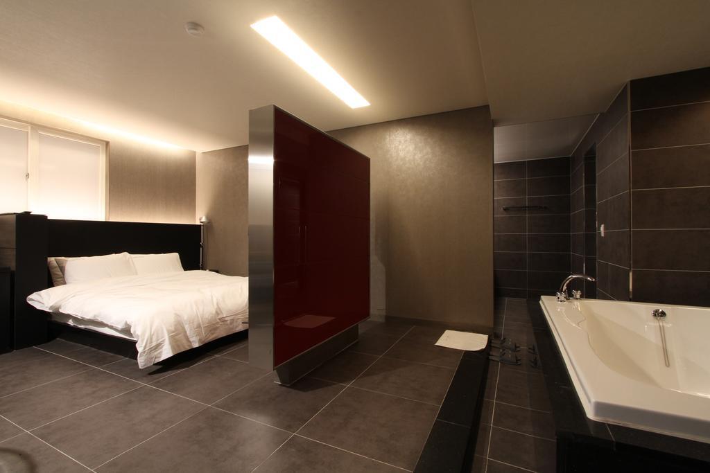 Valentine Hotel Kōyō Chambre photo