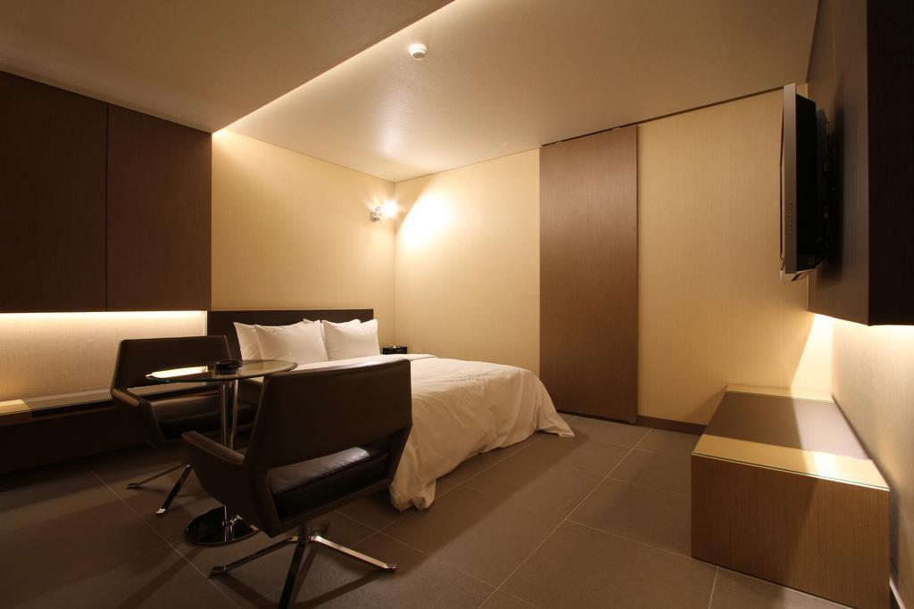 Valentine Hotel Kōyō Chambre photo