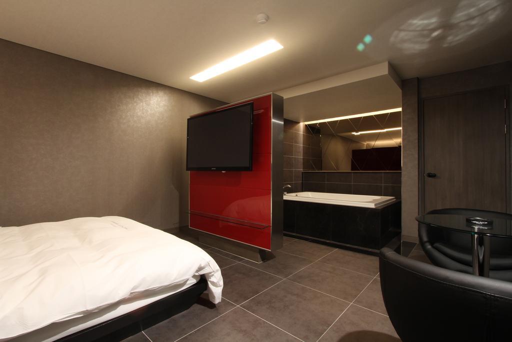Valentine Hotel Kōyō Extérieur photo