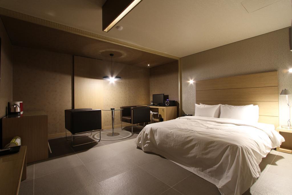 Valentine Hotel Kōyō Chambre photo